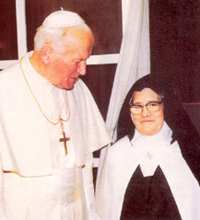 Joannes-Paulus II en zuster Lucia, 13 mei 1991