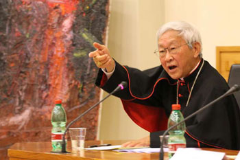 De 88-jarige kardinaal Zen Ze-kiun, moedig verdediger van de ondergrondse katholieken.