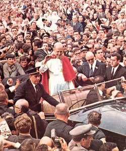 Aankomst van Paulus VI in Fatima