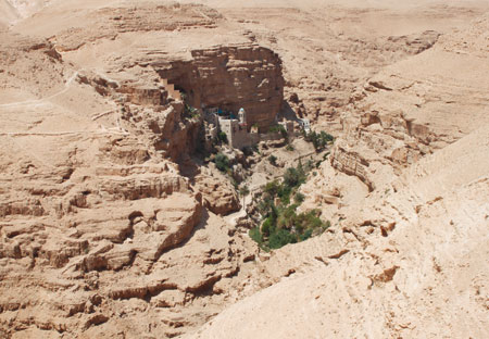 Het woestijnklooster van de H. Joris van Koziba in wadi Qilt