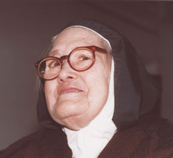 Zuster Lucia in 2000
