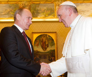 Juni 2015: Poetin op bezoek bij paus Franciscus in het Vaticaan.