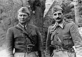 Partizanenleider Josip Broz "Tito" (links) in 1942.