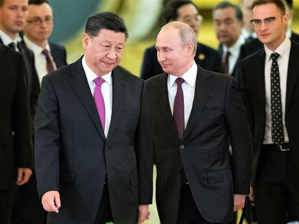 «Het enige wat China en Rusland doen is het verder zetten van onze plannen tot uitbreiding van onze samenwerking.»