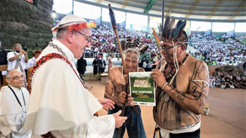 De paus op bezoek in Peru (januari 2018): ophemeling van de primitieve godsdiensten...