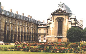 Issy-les-Moulineaux